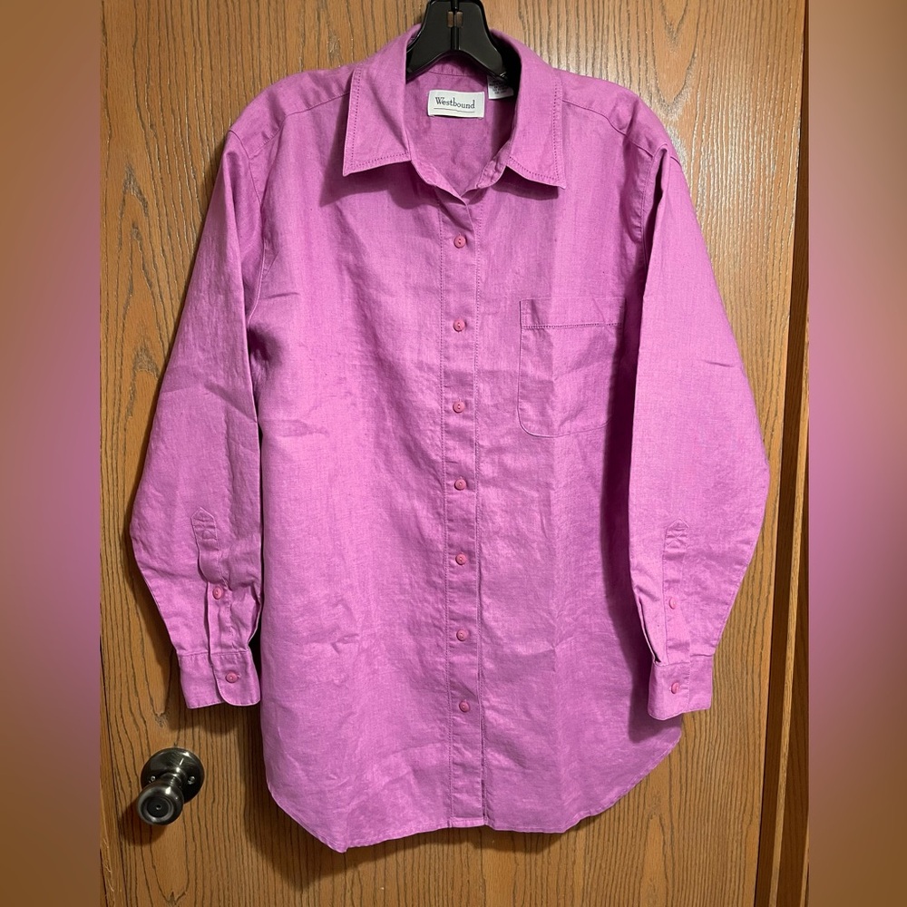 Pink Linen Button-Down Shirt with 3/4 Sleeves